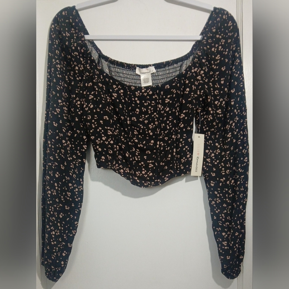 URBAN Romantics Black Crop Top with Long Sleeves NWT